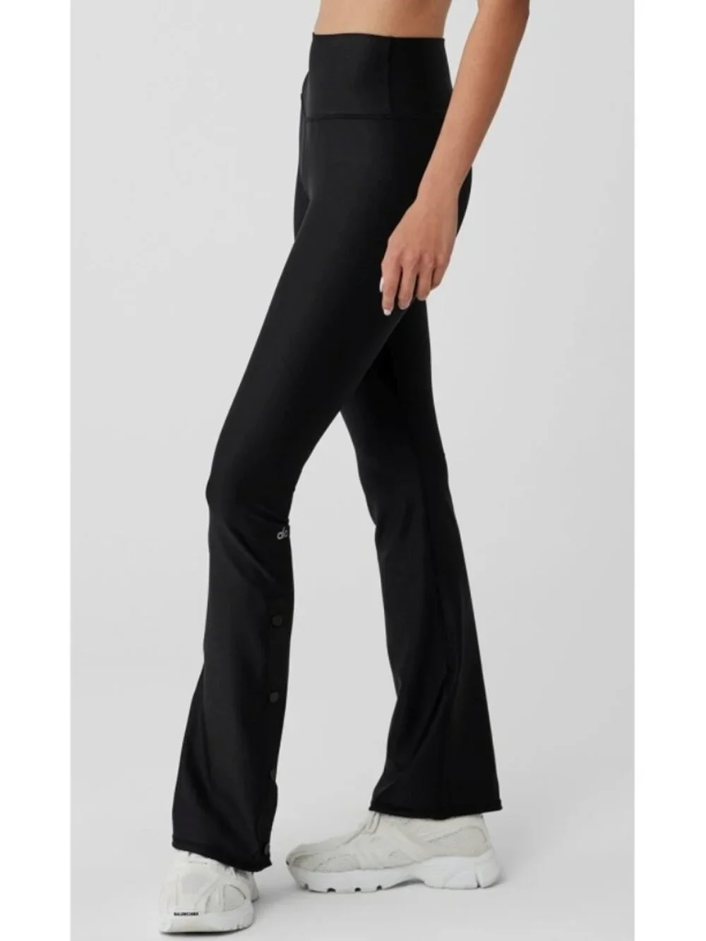 Alo Airlift High-Waist Game Changer Leggings Black Hi-Rise Button Bootcut Flare